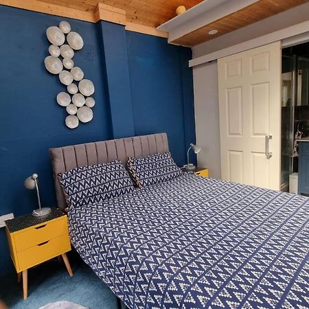 Glebe House, Private Entrance, Free Parking On Drive, Self Check In, Netflix Bed & Breakfast Ashford  Dış mekan fotoğraf
