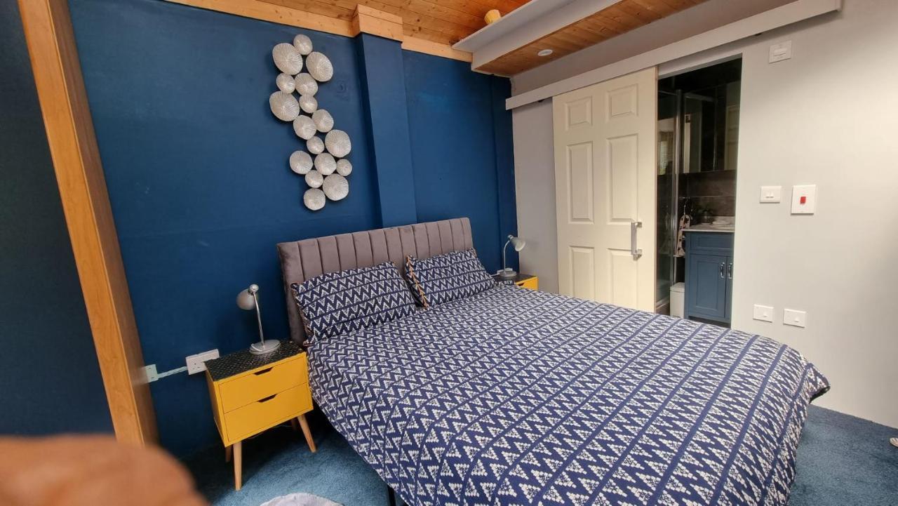 Glebe House, Private Entrance, Free Parking On Drive, Self Check In, Netflix Bed & Breakfast Ashford  Dış mekan fotoğraf